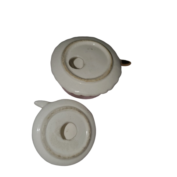 Rare vintage miniature pink cake and cake slice salt and pepper shakers - Picture 4 of 6